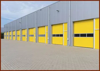 5 Star Garage Doors New York, NY 212-918-5363 - cont-gdr-custom-door-t-14-07m